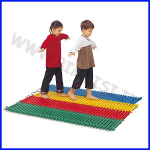TAPPETO A PIOLI CM.148X30X3H SET 4 PEZZI
