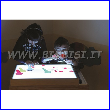 PIANO LUMINOSO CAMBIACOLORE CM. 62X42X7H - immagine 2